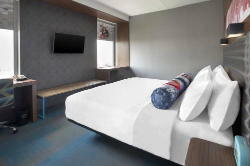 Hotel Aloft Buffalo Airport