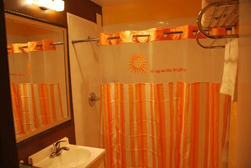 Imperial Motel Cortland
