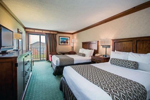 Crowne Plaza Hotel Lake Placid-golf Club