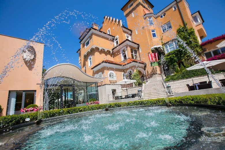 Hotel Schloss Monchstein