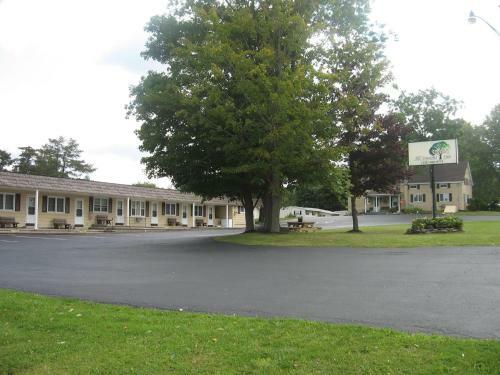 Hotel All Seasons Inn
