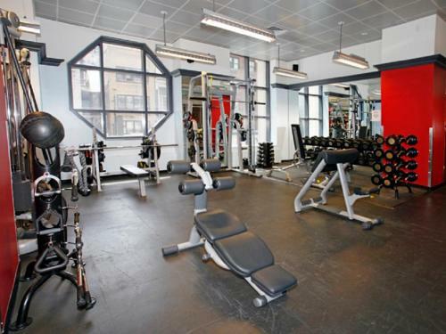 Luxury Apartments A Short Walk From Times Square