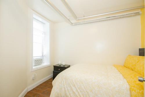 Luxurious Three Bedroom Apartment