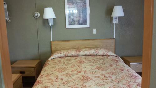 Happy Journey Motel