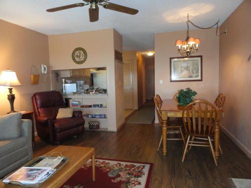 Aparthotel Pinnacle Inn Resort By Vci Real Estate Services