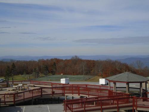 Aparthotel Pinnacle Inn Resort By Vci Real Estate Services