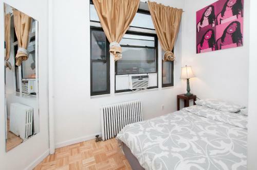 Mid Town East 28th Street Apartments