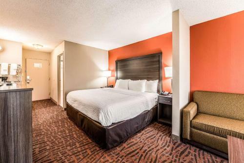 Hotel Clarion Inn Cornelius