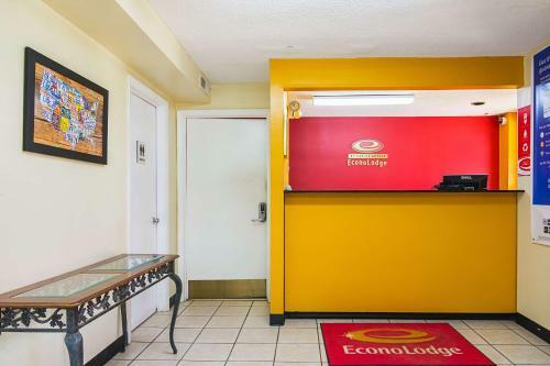 Hotel Econo Lodge Research Triangle Park