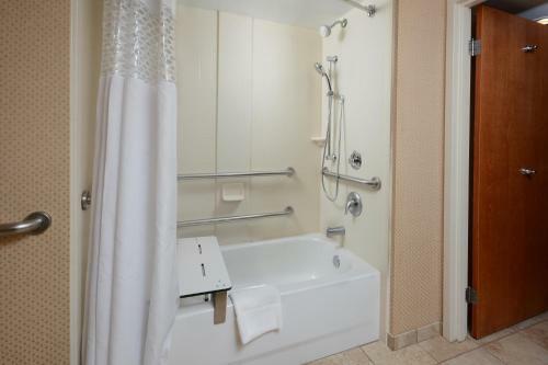 Hotel Hampton Inn Raleigh/durham Airport