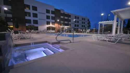 Hotel Doubletree By Hilton Rocky Mount