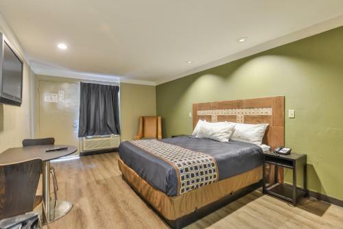 Motel Knights Inn Raleigh