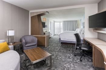 Hotel Courtyard By Marriott Bismarck North