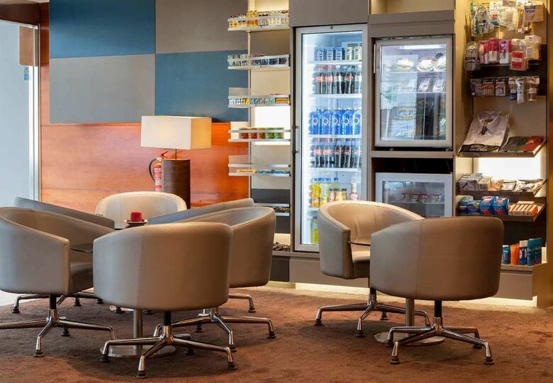 AC Hotel Le�n San Antonio By Marriott