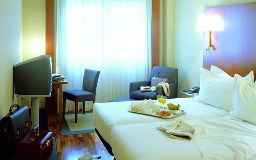 AC Hotel Le�n San Antonio By Marriott