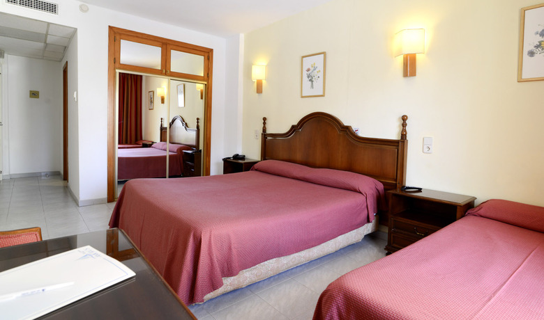 Hotel Amoros