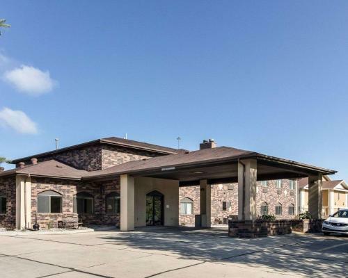 Hotel Quality Suites Fargo