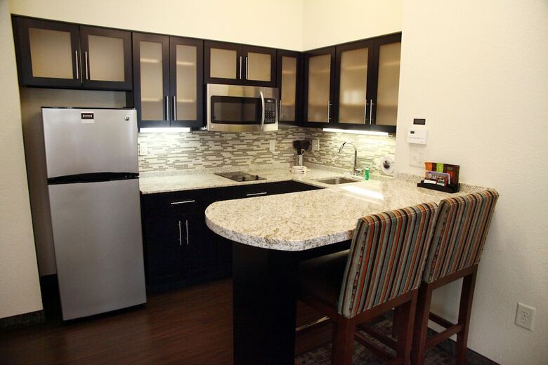Hotel Staybridge Suites Minot
