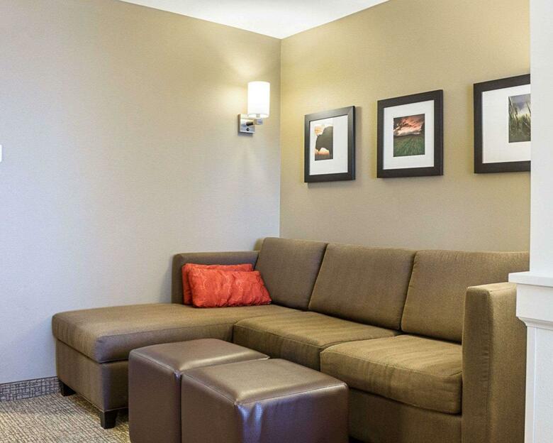 Hotel Comfort Suites Fargo