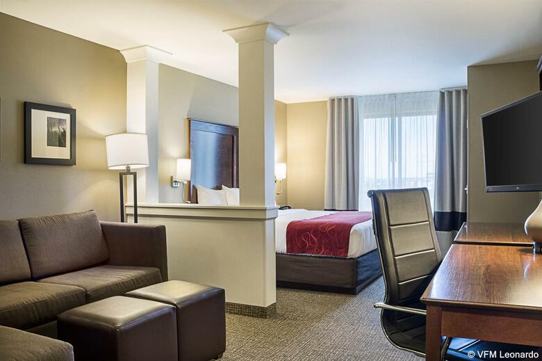 Hotel Comfort Suites Fargo