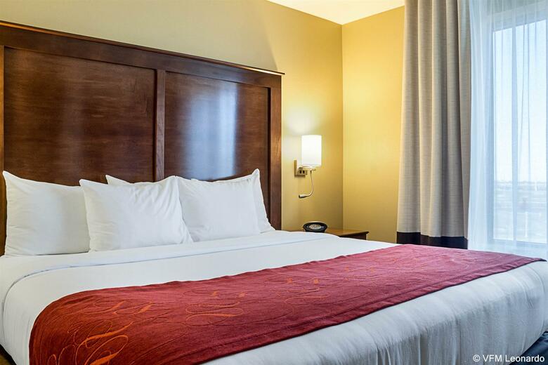 Hotel Comfort Suites Fargo