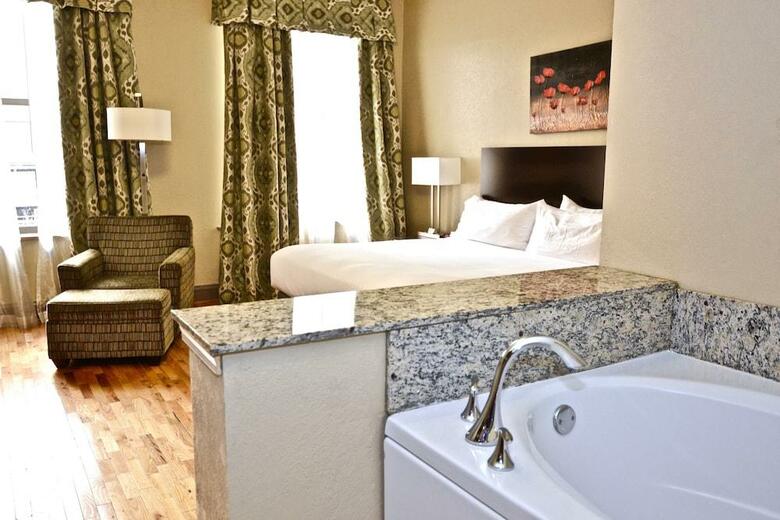 Hotel Holiday Inn Express Cleveland Downtown