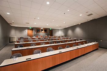 Hotel Doubletree By Hilton Cleveland South
