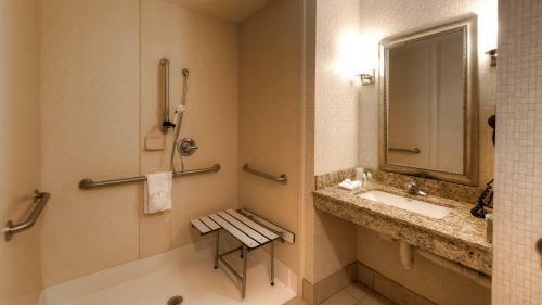 Hotel Holiday Inn North Quail Springs