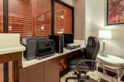 Hotel Wingate By Wyndham Erie