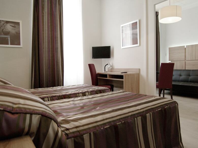 Hotel Jeanne D�arc