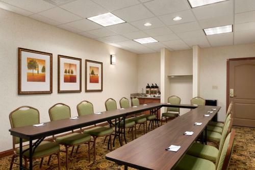 Hotel Country Inn And Suites Washington