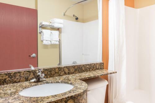 Posada Microtel Inn And Suites By Wyndham Anderson Sc