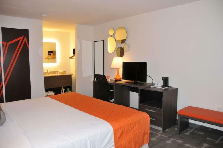 Hotel Howard Johnson Florence