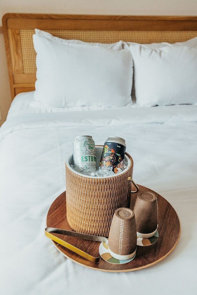 Hotel King Charles Inn