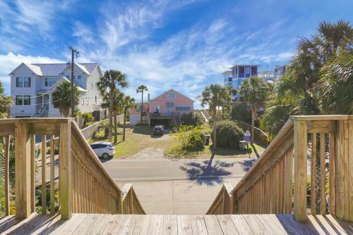 510 W Ashley-mountain To Sea