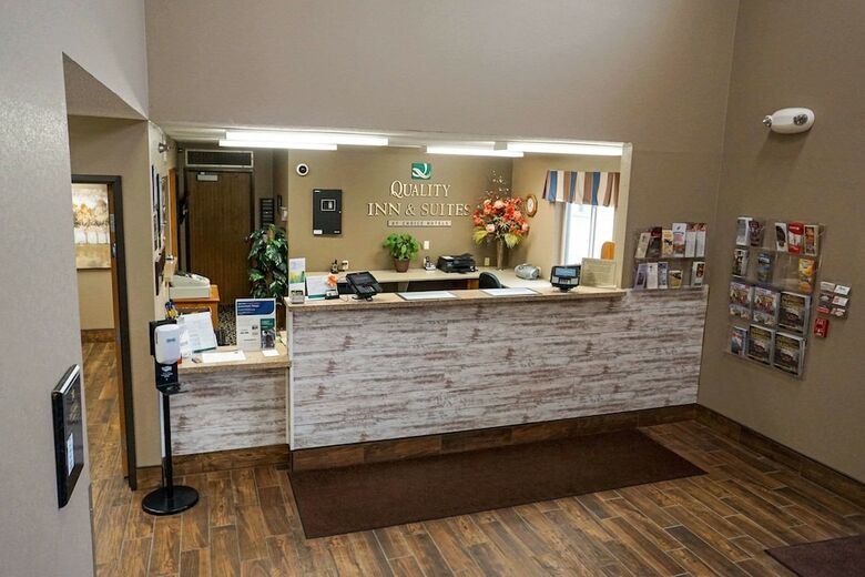Hotel Quality Inn & Suites Watertown