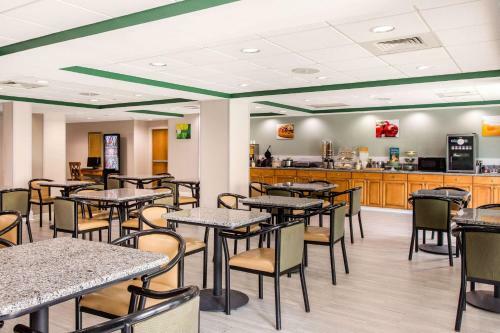 Hotel Quality Inn & Suites North Myrtle Beach