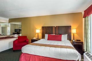 Hotel Clarion Inn & Suites Gatlinburg