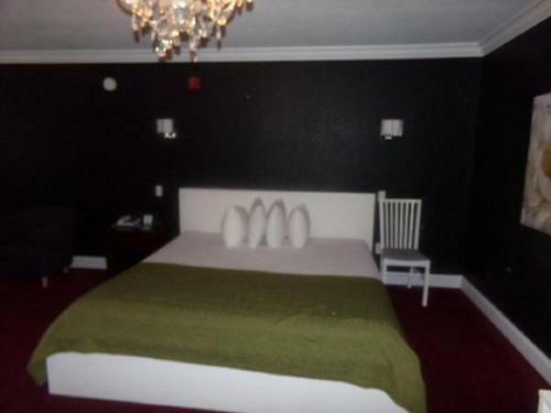 Hotel Reagan Resorts Inn