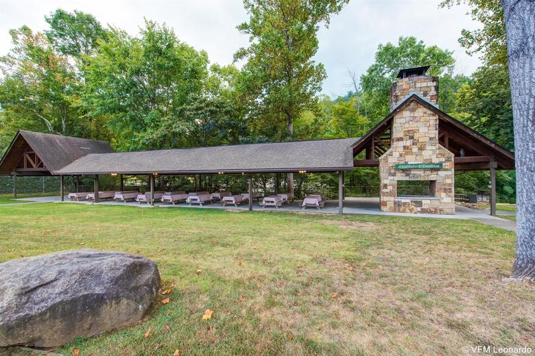 Hotel Glenstone Lodge