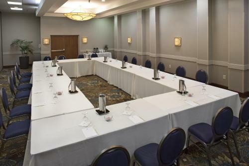 Doubletree By Hilton Hotel Oak Ridge - Knoxville