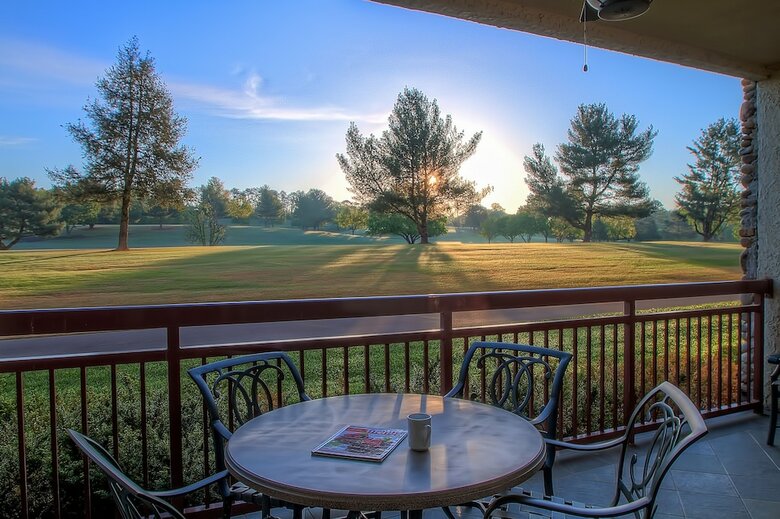 Hotel Riverstone Resort & Spa