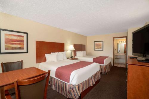 Hotel Ramada Pigeon Forge - Parkway