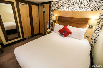 Arora Hotel Manchester