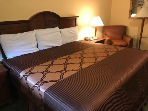 Motel Alvin Extended Stay