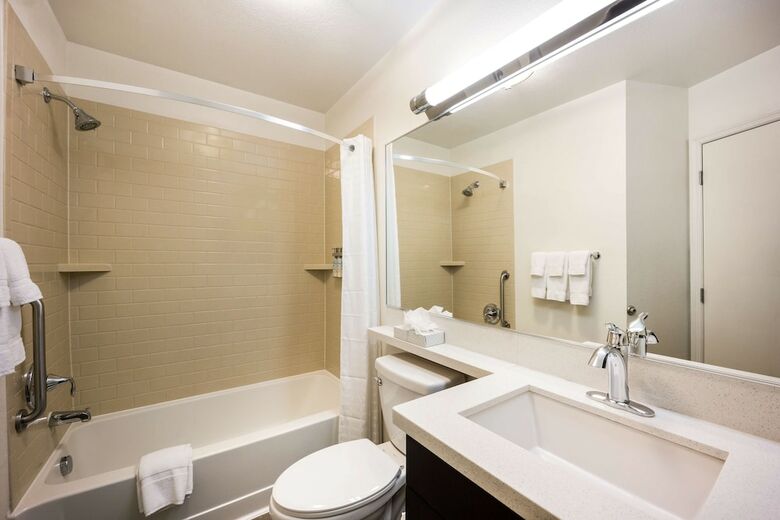 Hotel Candlewood Suites Arlington