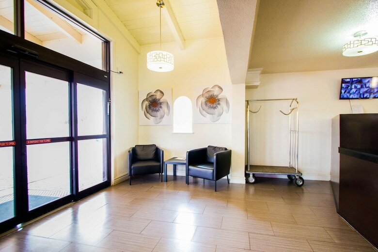 Motel 6 Austin Midtown