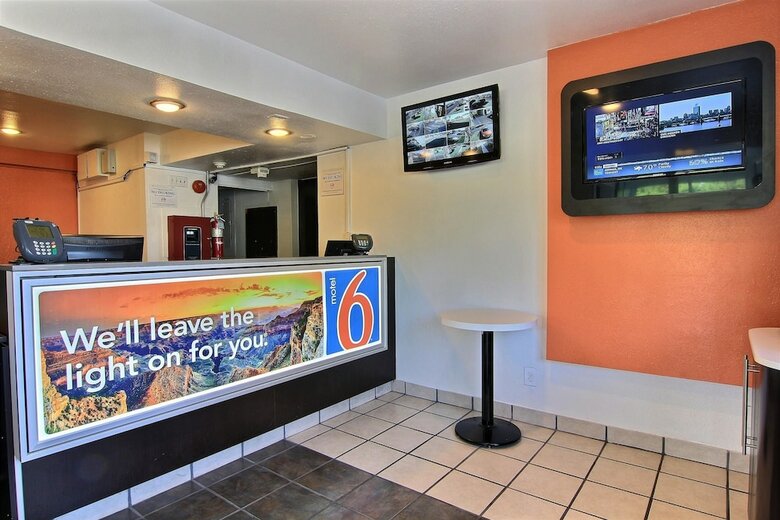 Motel 6 Austin North
