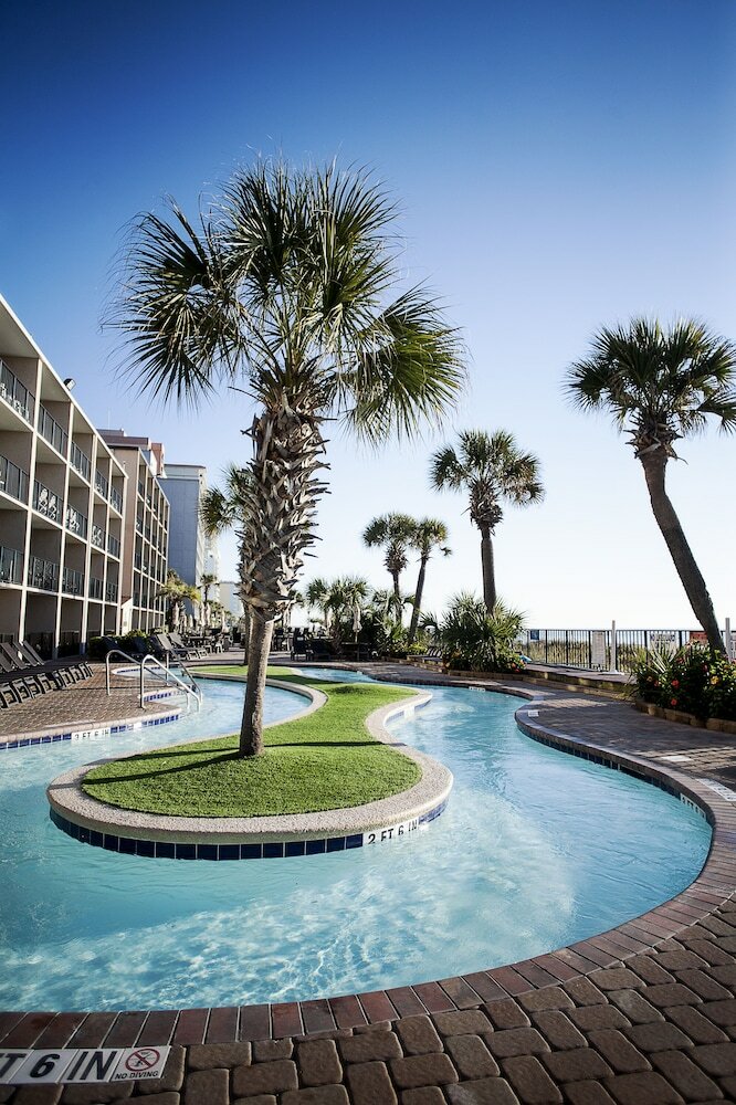 Hotel Compass Cove