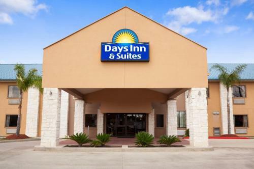 Hotel Days Inn & Suites By Wyndham Conroe North